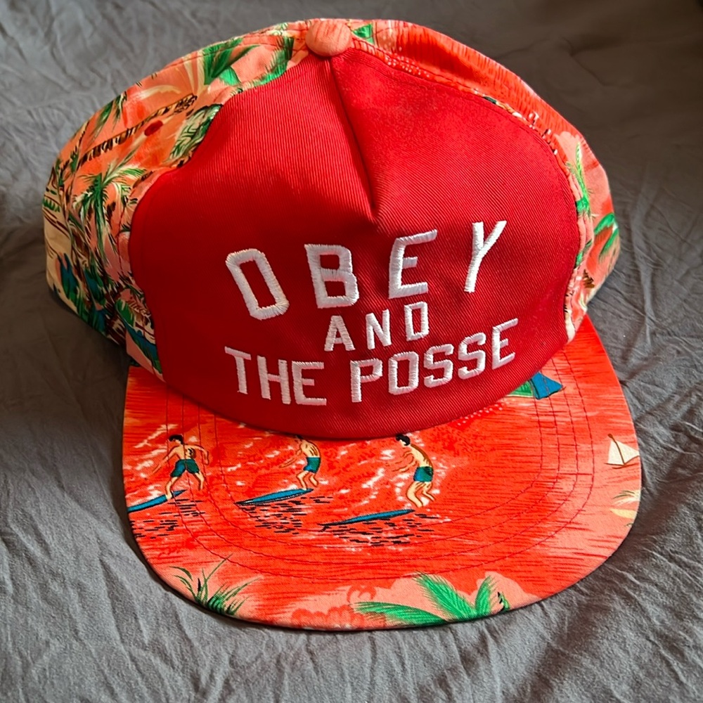 Obey hat great condition barely used